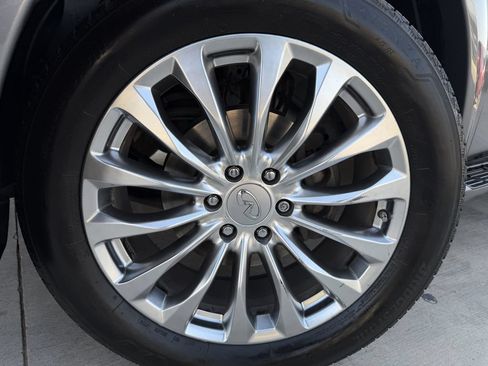Used 2015 INFINITI QX80 2WD w/ 22" Wheel Package image 9