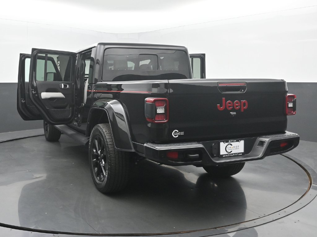 Used 2023 Jeep Gladiator Overland AWD/4WD image 64