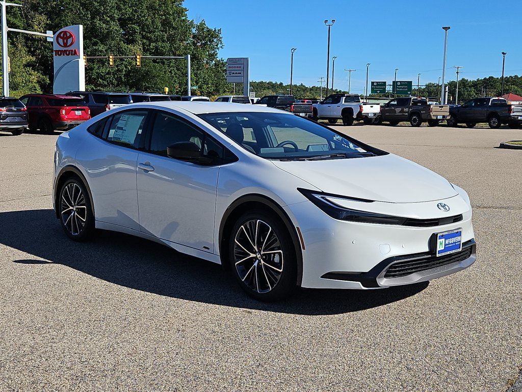 New 2027 Toyota Prius XLE AWD/4WD image 3