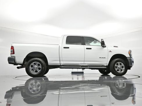 Used 2024 RAM 2500 Big Horn image 39