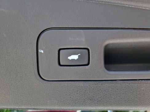 Used 2020 Acura MDX FWD image 9