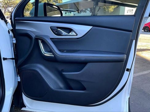 Used 2024 Chevrolet Blazer LT image 23