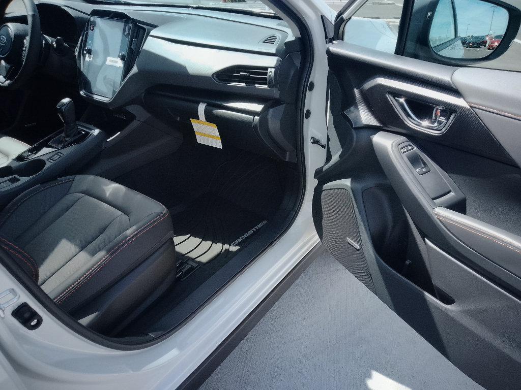 New 2026 Subaru Crosstrek 2.5i Limited w/ Crosstrek Mirror Package AWD/4WD image 16