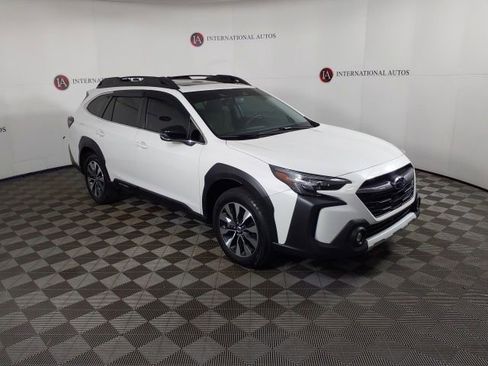 Certified 2024 Subaru Outback Limited AWD/4WD image 3