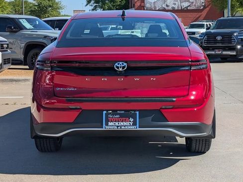 New 2026 Toyota Crown XLE image 5