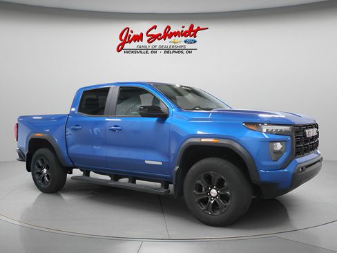 Used 2023 GMC Canyon Elevation w/ Elevation Premium Package AWD/4WD image 1