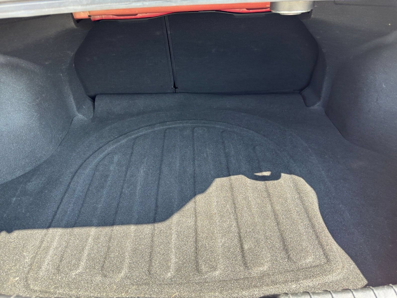 Used 2025 Hyundai Elantra Limited FWD image 30