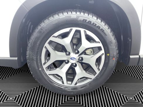 Certified 2024 Subaru Forester Premium image 14