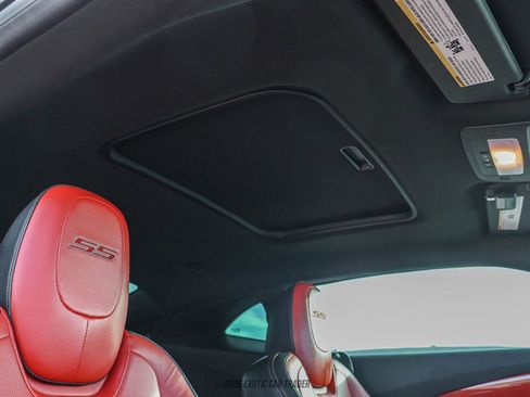 Used 2010 Chevrolet Camaro SS RWD image 55