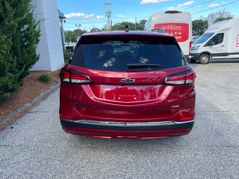 Used 2022 Chevrolet Equinox RS w/ RS Leather Package AWD/4WD image 8