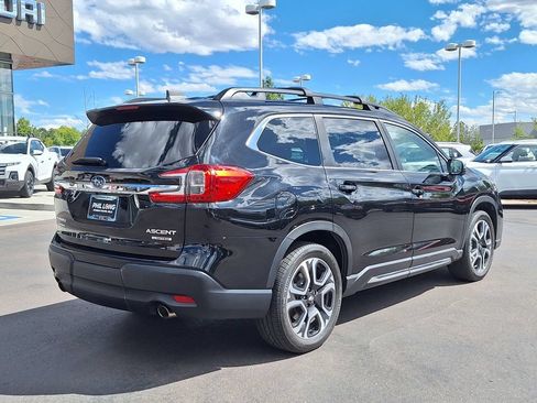 Used 2023 Subaru Ascent Limited w/ Technology Package AWD/4WD image 3