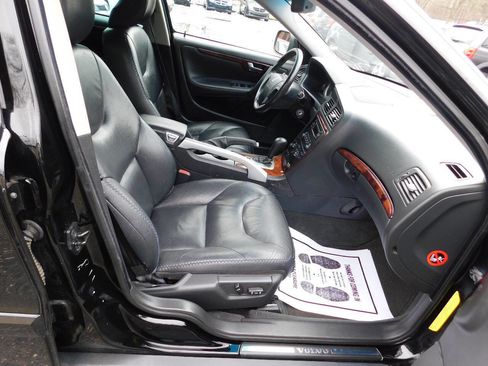 Used 2007 Volvo XC70 image 24