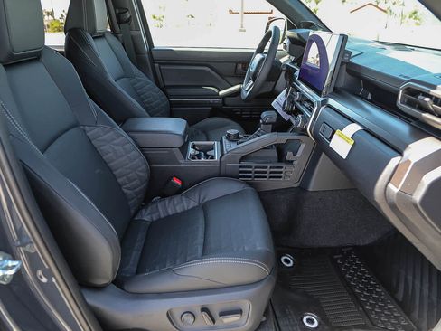 New 2026 Toyota 4Runner TRD Off-Road Premium image 18