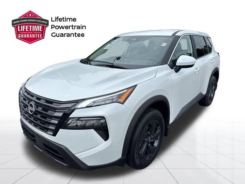New 2026 Nissan Rogue SV FWD image 1