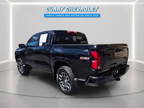 Used 2024 Chevrolet Colorado Z71 w/ Z71 Convenience Package 2 AWD/4WD image 15