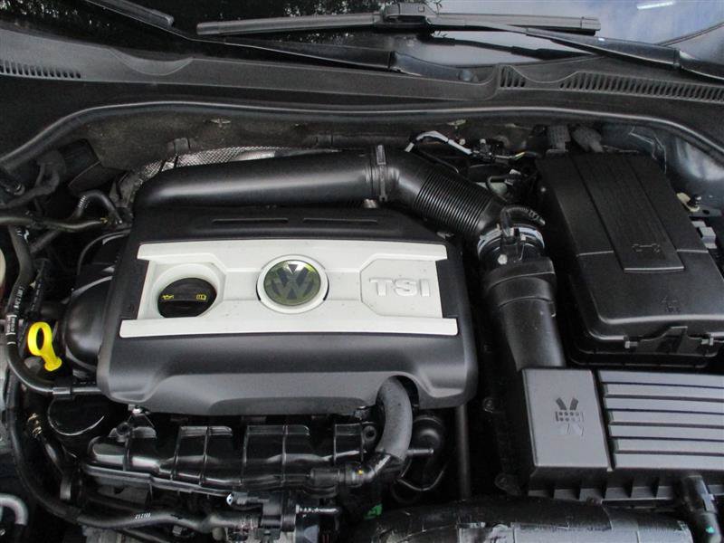 Used 2014 Volkswagen Eos Komfort FWD image 26