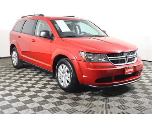 Used 2019 Dodge Journey SE image 6