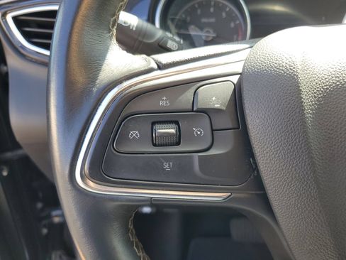 Used 2022 Buick Encore GX Select FWD image 11