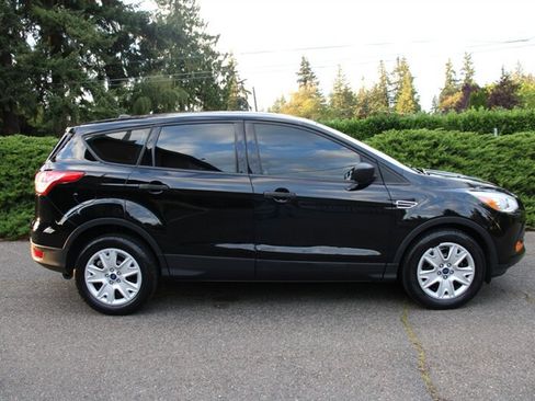 Used 2016 Ford Escape S FWD image 12