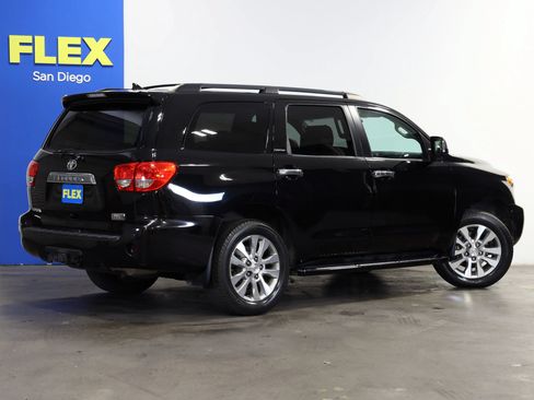 Used 2010 Toyota Sequoia Limited RWD image 6