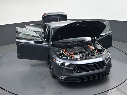 Used 2025 Honda Accord Touring image 43
