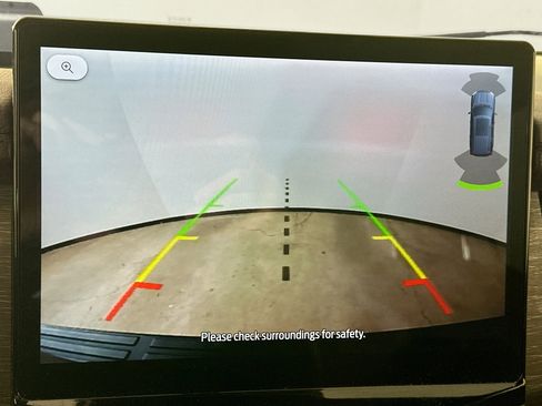 Used 2022 Ford Expedition Max Limited image 18