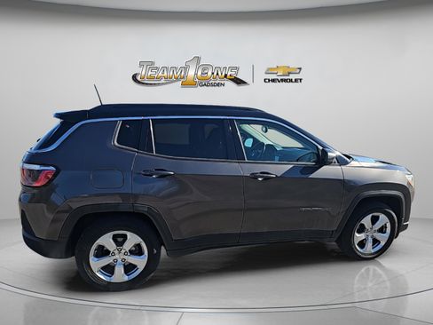 Used 2020 Jeep Compass Latitude image 9