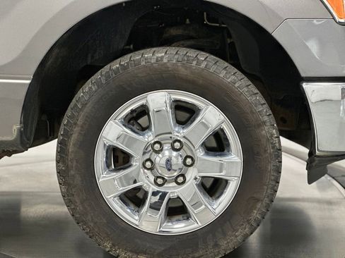 Used 2014 Ford F150 XLT w/ XLT Chrome Package image 25