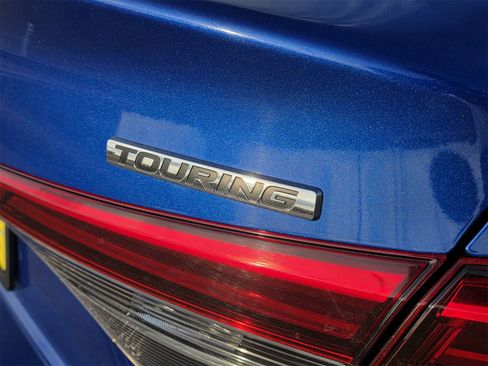 Used 2024 Honda Civic Touring image 31