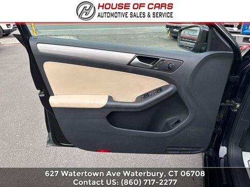 Used 2018 Volkswagen Jetta SE image 46