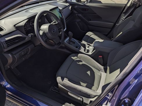 Used 2024 Subaru Crosstrek 2.0i Premium image 9