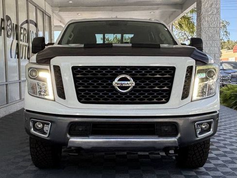 Used 2016 Nissan Titan PRO-4X AWD/4WD image 13