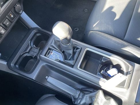 Used 2023 Toyota Tacoma TRD Off-Road w/ TRD Premium Off Road Package image 21