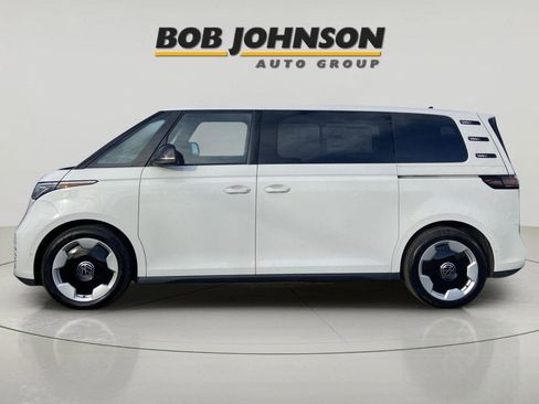 New 2025 Volkswagen ID. Buzz Pro S image 6