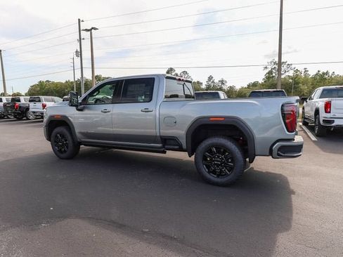 New 2026 GMC Sierra 3500 AT4 w/ AT4 Premium Plus Package AWD/4WD image 6