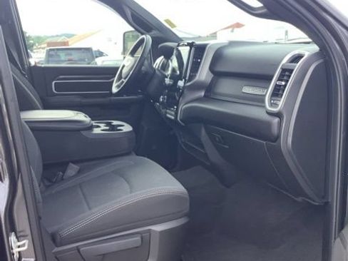 Certified 2024 RAM 2500 Big Horn w/ Level 2 Equipment Group AWD/4WD image 17