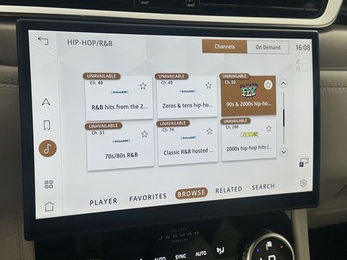 Used 2026 Jaguar F-PACE R-Dynamic S image 23