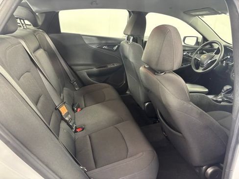 Used 2024 Chevrolet Malibu LT FWD image 28