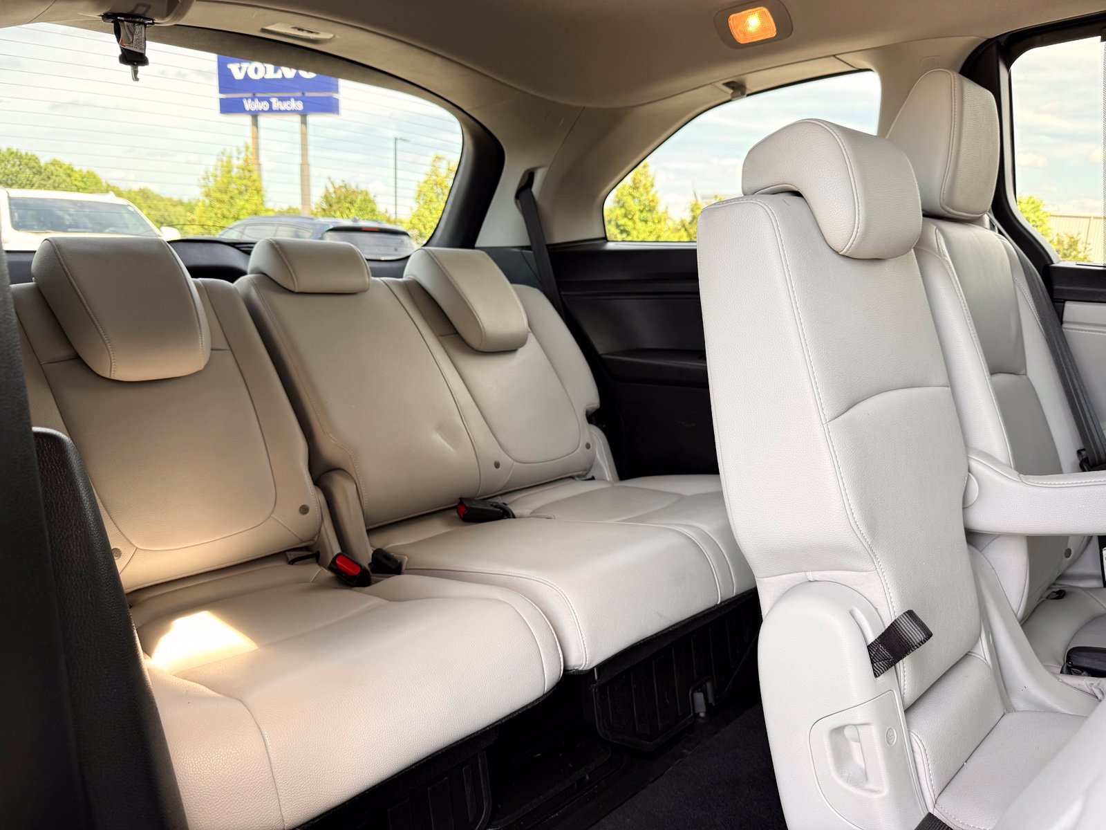 Used 2025 Honda Odyssey EX-L image 23