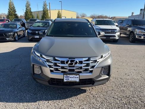 Used 2022 Hyundai Santa Cruz SEL Premium w/ Cargo Package AWD/4WD image 9
