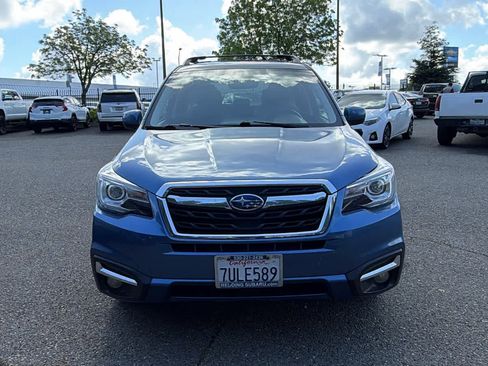 Used 2017 Subaru Forester 2.5i Limited AWD/4WD image 2