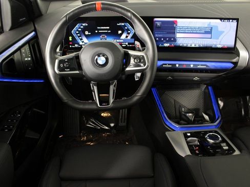 Used 2025 BMW X3 M50 w/ Premium Package image 4