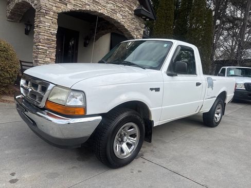 Used 2000 Ford Ranger XL image 2