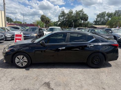 Used 2021 Nissan Altima 2.5 S FWD image 5