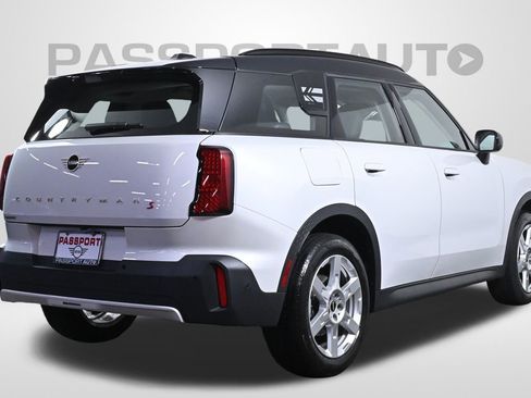 Used 2025 MINI Cooper Countryman S image 11