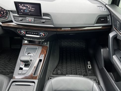 Used 2020 Audi Q5 2.0T Premium Plus w/ Premium Plus Package image 35
