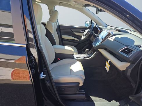 New 2025 Subaru Ascent Limited image 15