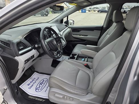 Used 2021 Honda Odyssey EX-L image 10