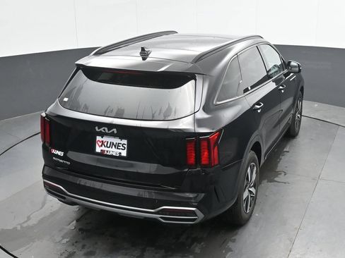 Used 2023 Kia Sorento EX w/ Panoramic Sunroof Package FWD image 30