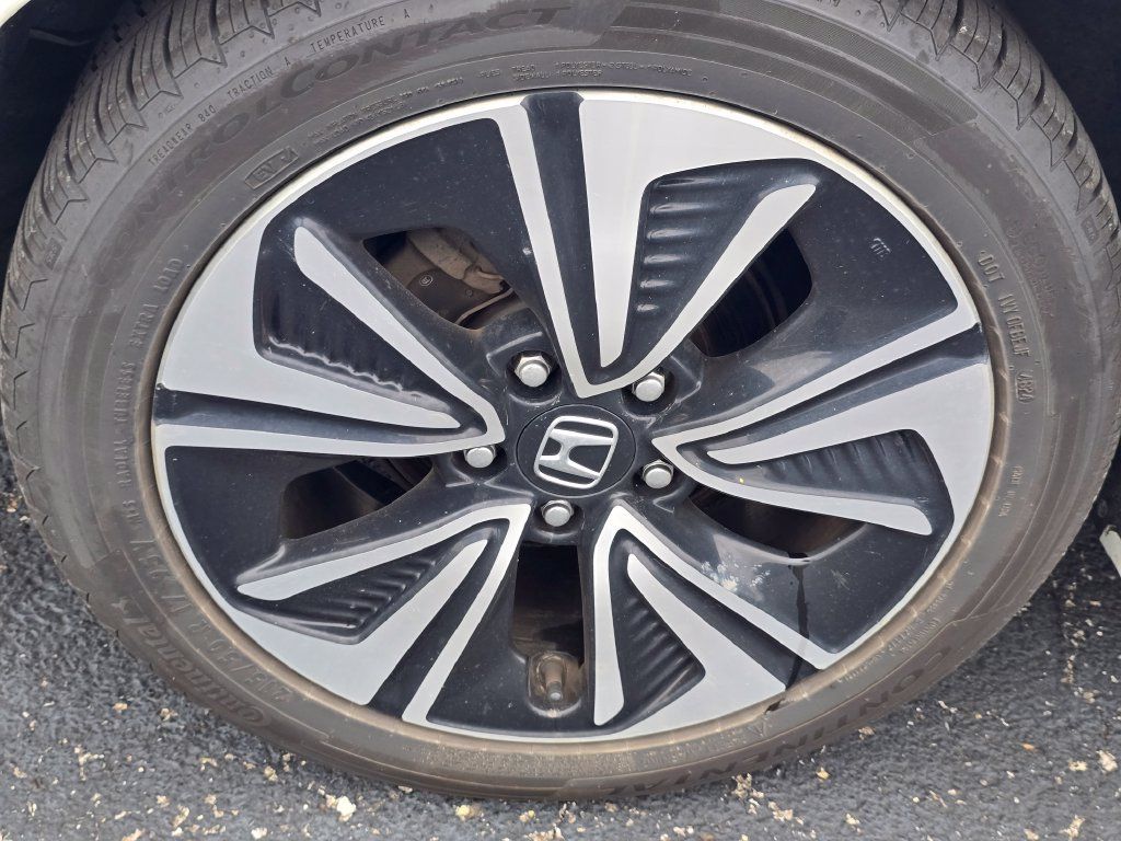 Used 2016 Honda Civic EX-L image 9